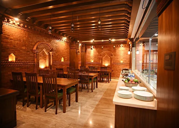 Hotel Everest Boutique - Your Heritage 3*