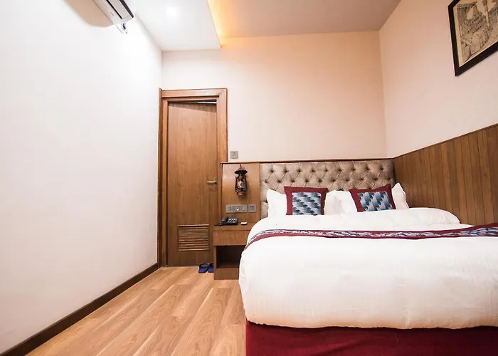 Hotel Everest Boutique - Your Heritage Kathmandu