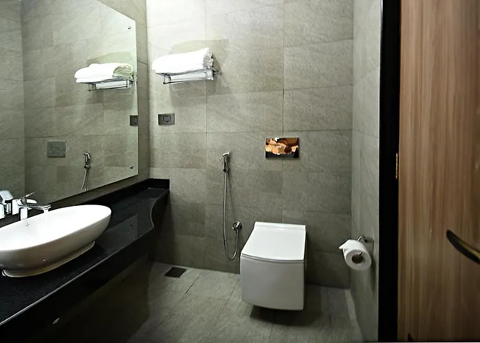 Hotel Everest Boutique - Your Heritage 3*