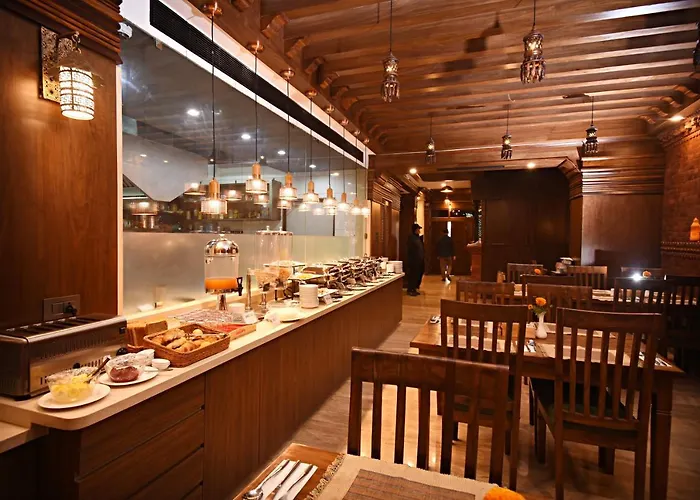 Everest Boutique - Your Heritage Hotel