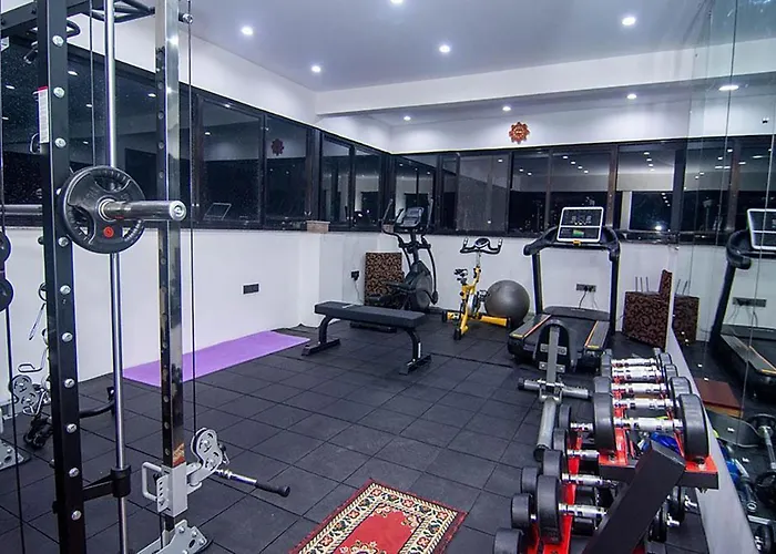 Everest Boutique - Your Heritage 3*