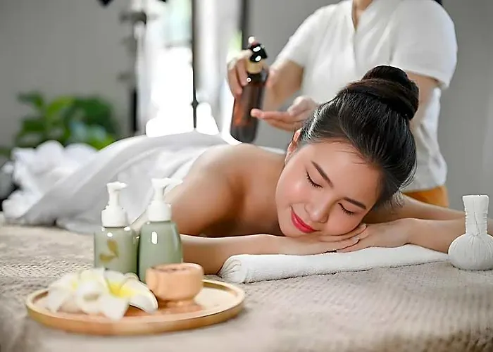 Everest Boutique - Your Heritage Hotel